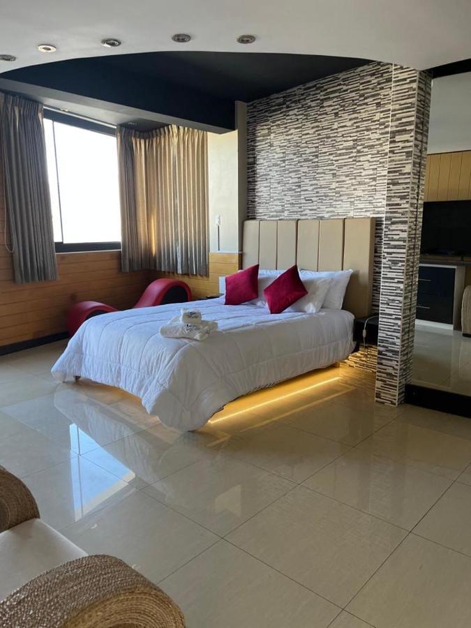 Casa Hotel Cisne Azul El Tambo Екстер'єр фото